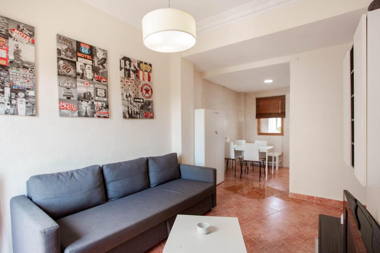 Malvarosa Beach Economy Apartment Valencia Exterior photo